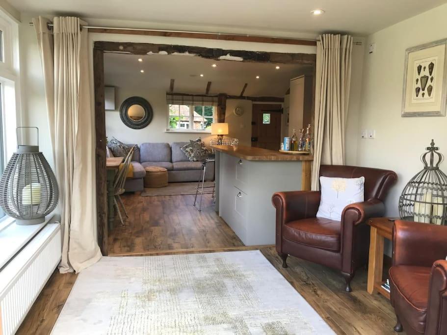 Halfmoon Lodge @ Knights Hole Wheelchair Access 克兰布鲁克 外观 照片